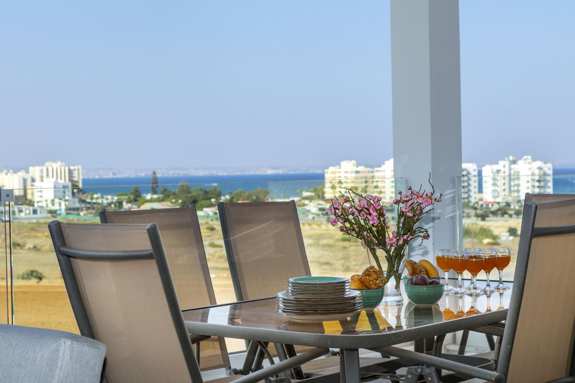 Majestic Sunset Salt Lake Views 300M From Beach Larnaca Luaran gambar
