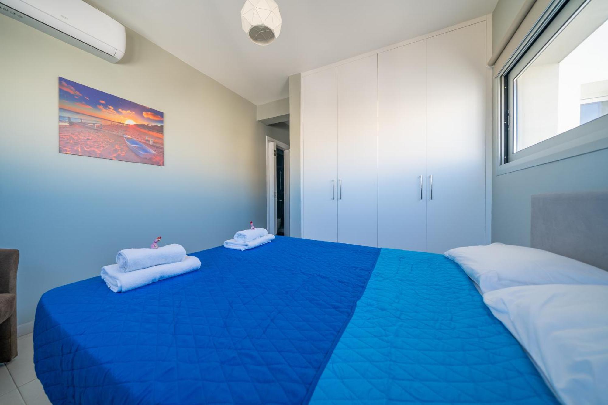 Majestic Sunset Salt Lake Views 300M From Beach Larnaca Luaran gambar