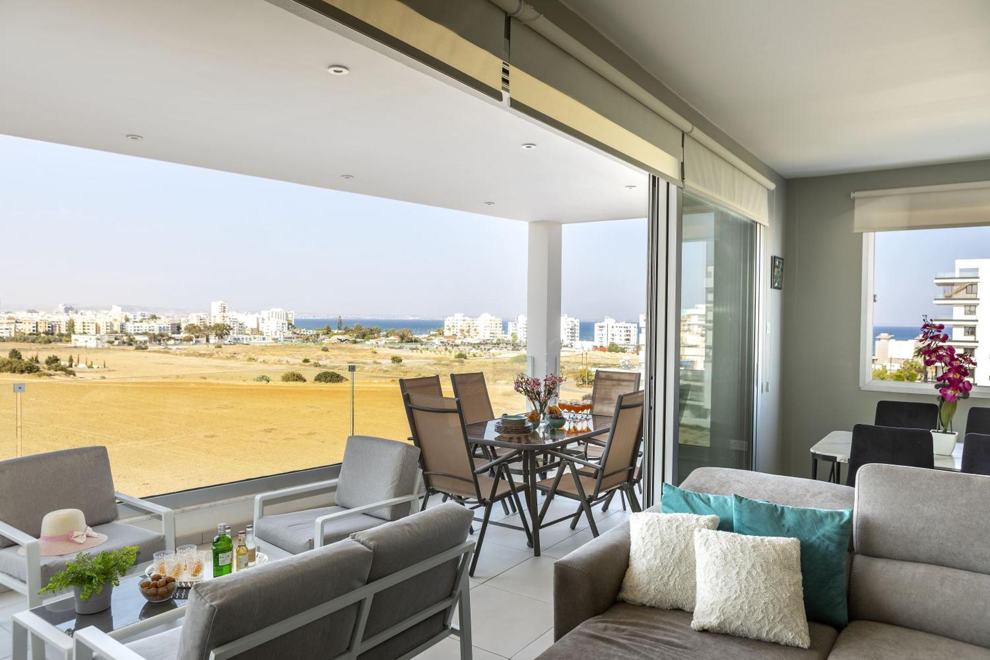Majestic Sunset Salt Lake Views 300M From Beach Larnaca Luaran gambar